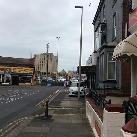 Shazron Hotel Blackpool Luaran gambar