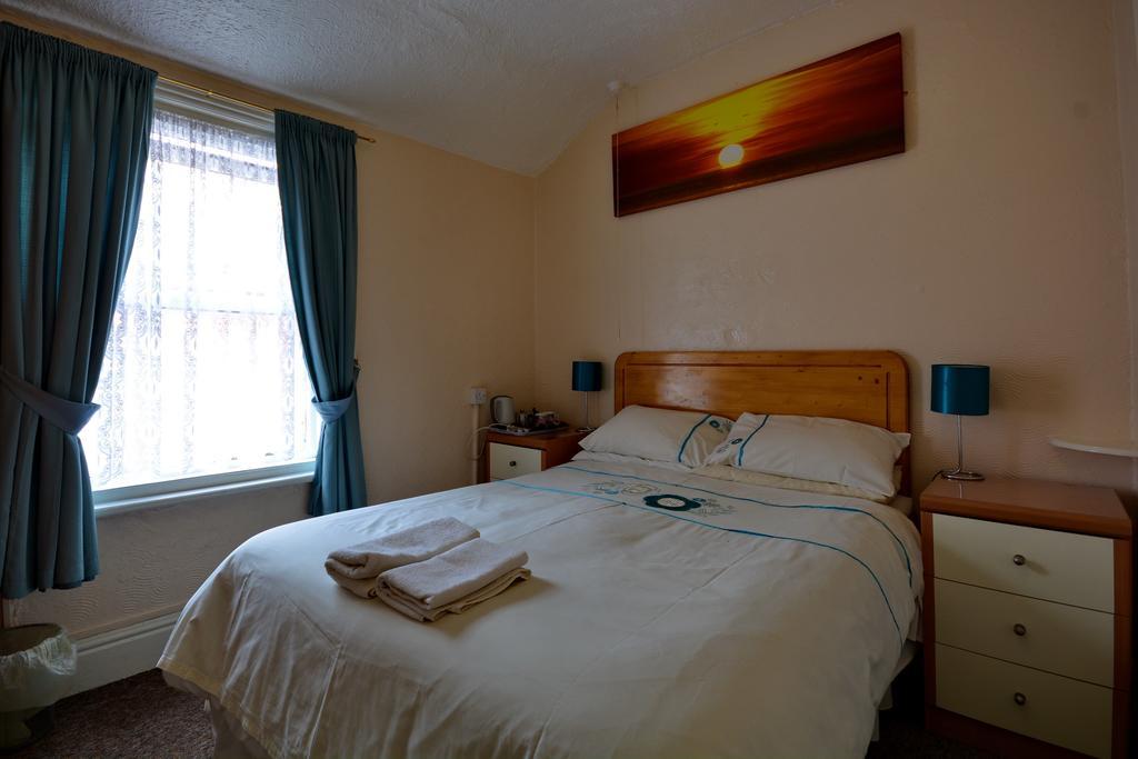 Shazron Hotel Blackpool Luaran gambar